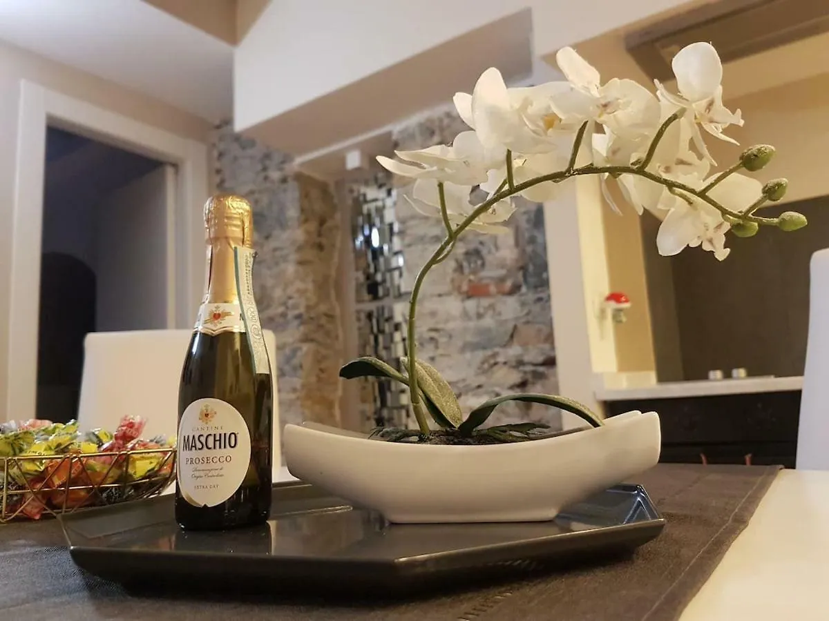 Suite Home 5 Terre La Spezia